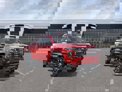 New 2025 GMC Canyon Denali