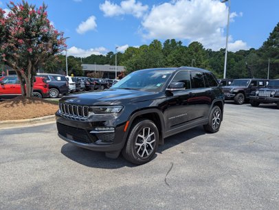 Used 2023 Jeep Grand Cherokee Limited w/ MOPAR Finishing Package