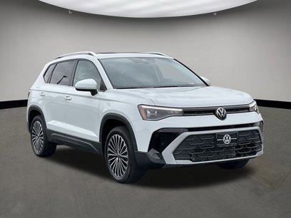New 2025 Volkswagen Taos SE