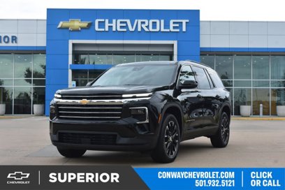 New 2025 Chevrolet Traverse LT w/ Sun and Wheel Package