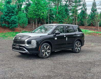 New 2025 Mitsubishi Outlander SE