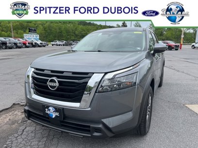 Used 2024 Nissan Pathfinder SV