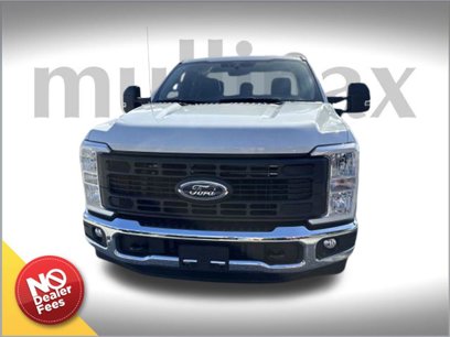 New 2025 Ford F250 XL w/ XL Chrome Package