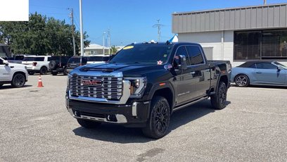 Used 2025 GMC Sierra 3500 Denali w/ Technology Package