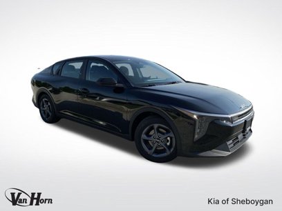 New 2025 Kia K4 LXS