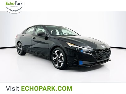 Used 2023 Hyundai Elantra SEL w/ Convenience Package