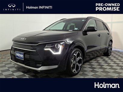 Used 2023 Kia Niro EX Touring