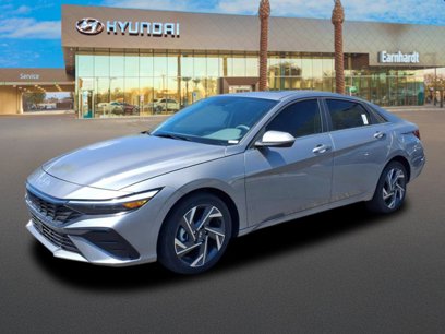 New 2025 Hyundai Elantra SEL