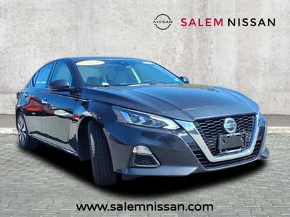 Used 2021 Nissan Altima 2.5 SV w/ SV Premium Package