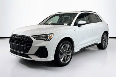 New 2025 Audi Q3 2.0T Premium