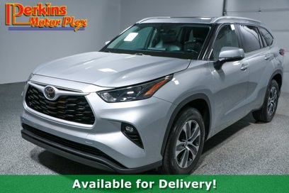 Used 2023 Toyota Highlander XLE
