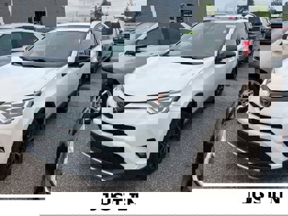 Used 2016 Toyota RAV4 SE