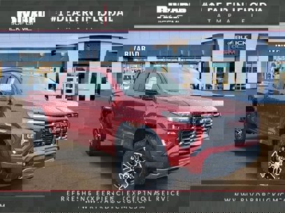 New 2025 GMC Canyon AT4