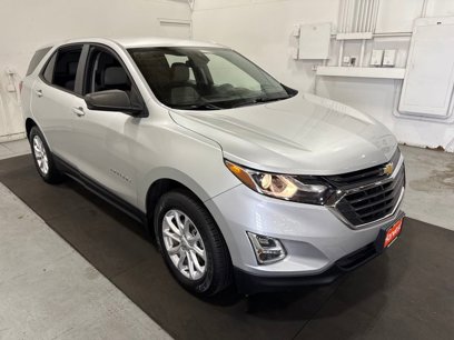 Used 2021 Chevrolet Equinox LS w/ LS Convenience Package