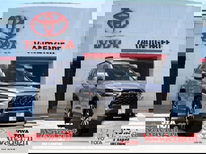 Used 2023 Toyota Corolla Cross XLE