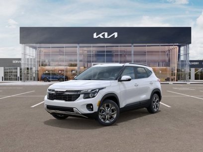 New 2024 Kia Seltos S