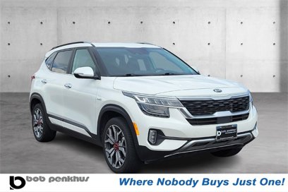 Used 2021 Kia Seltos SX w/ SX Sunroof Package