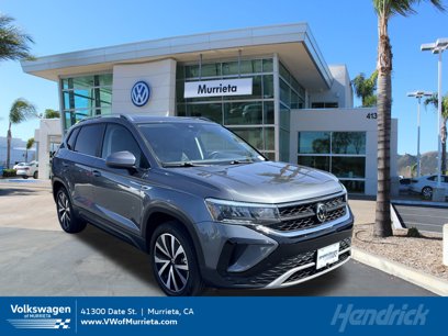Certified 2023 Volkswagen Taos SE w/ Panoramic Sunroof Package