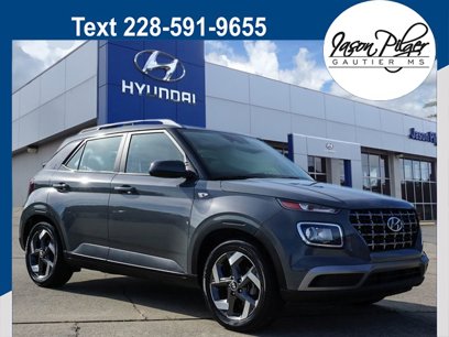 Used 2023 Hyundai Venue SEL w/ Cargo Package