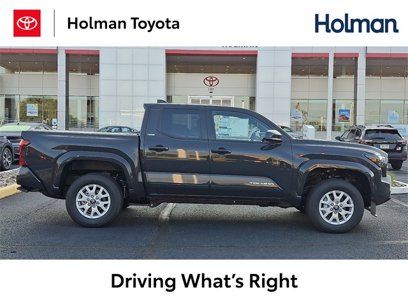New 2025 Toyota Tacoma SR5