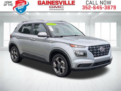 Used 2022 Hyundai Venue SEL