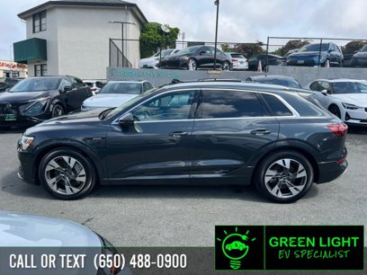 Used 2021 Audi e-tron Premium Plus w/ Premium Plus Package