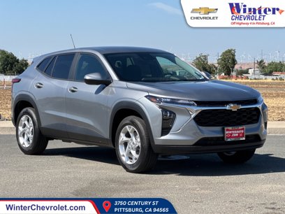 New 2025 Chevrolet Trax LS w/ LS Convenience Package