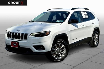 Used 2022 Jeep Cherokee Latitude Lux w/ Mopar Interior Package