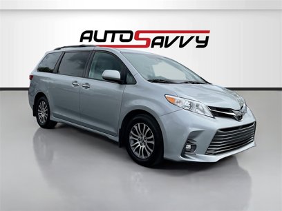 Used 2019 Toyota Sienna XLE