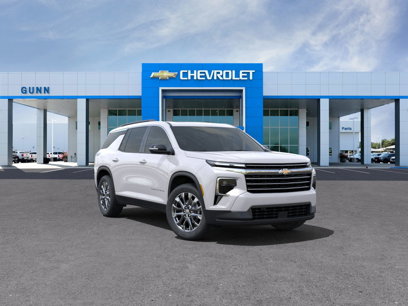 New 2025 Chevrolet Traverse LT w/ Sun and Wheel Package