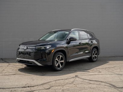 New 2025 Volkswagen Tiguan SE