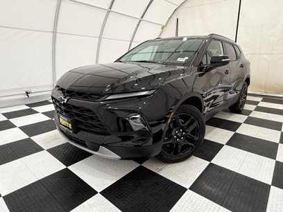 New 2025 Chevrolet Blazer LT w/ LPO, Black Grille Bar Package