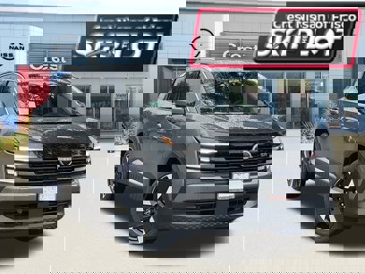 New 2025 Nissan Kicks SR