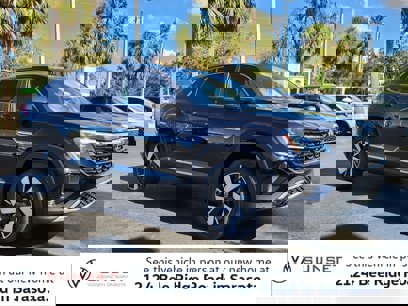 New 2025 Volkswagen Atlas Cross Sport SEL