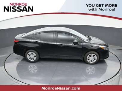 New 2025 Nissan Versa S w/ Trunk Package