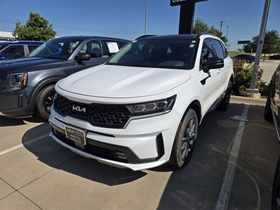 Used 2022 Kia Sorento SX