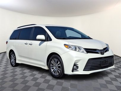 Used 2020 Toyota Sienna XLE