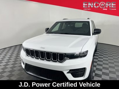 New 2025 Jeep Grand Cherokee Laredo X