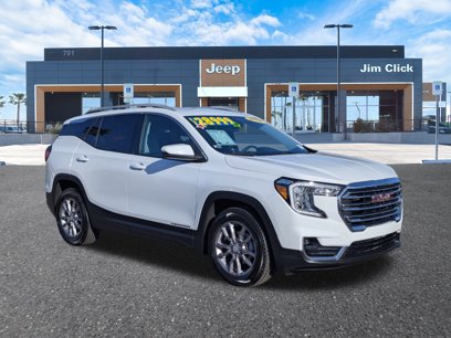 Used 2024 GMC Terrain SLT