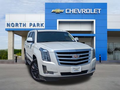 Used 2016 Cadillac Escalade Luxury