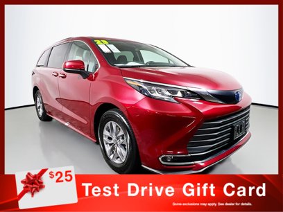 Used 2023 Toyota Sienna XLE
