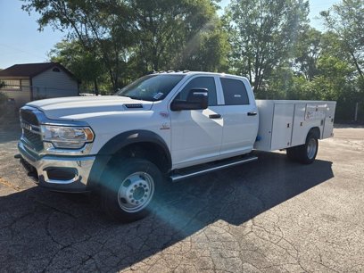 New 2024 RAM 5500 Tradesman w/ Chrome Appearance Group