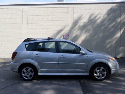 Used 2007 Pontiac Vibe w/ Premium Monotone Package
