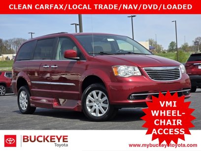 Used 2016 Chrysler Town & Country Touring w/ Driver Convenience Group