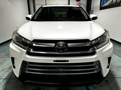Used 2017 Toyota Highlander FWD V6
