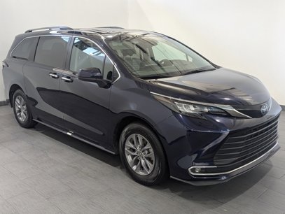 Used 2024 Toyota Sienna XLE