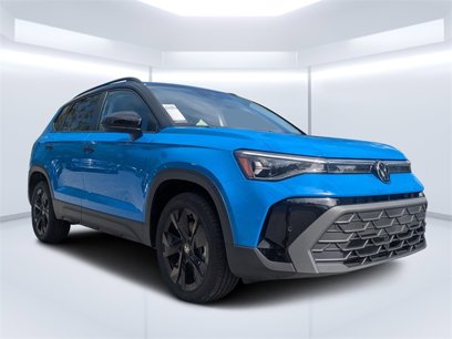 New 2025 Volkswagen Taos SE