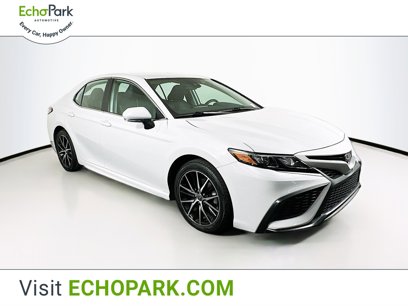 Used 2023 Toyota Camry SE