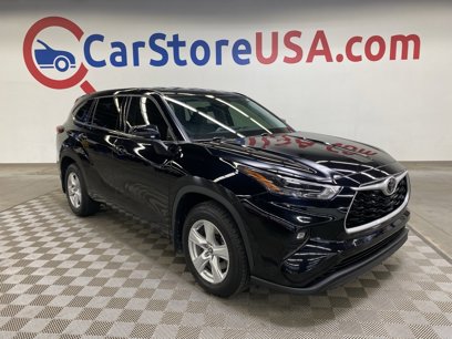 Used 2022 Toyota Highlander LE