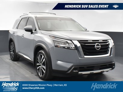Used 2024 Nissan Pathfinder Platinum w/ Cargo Package